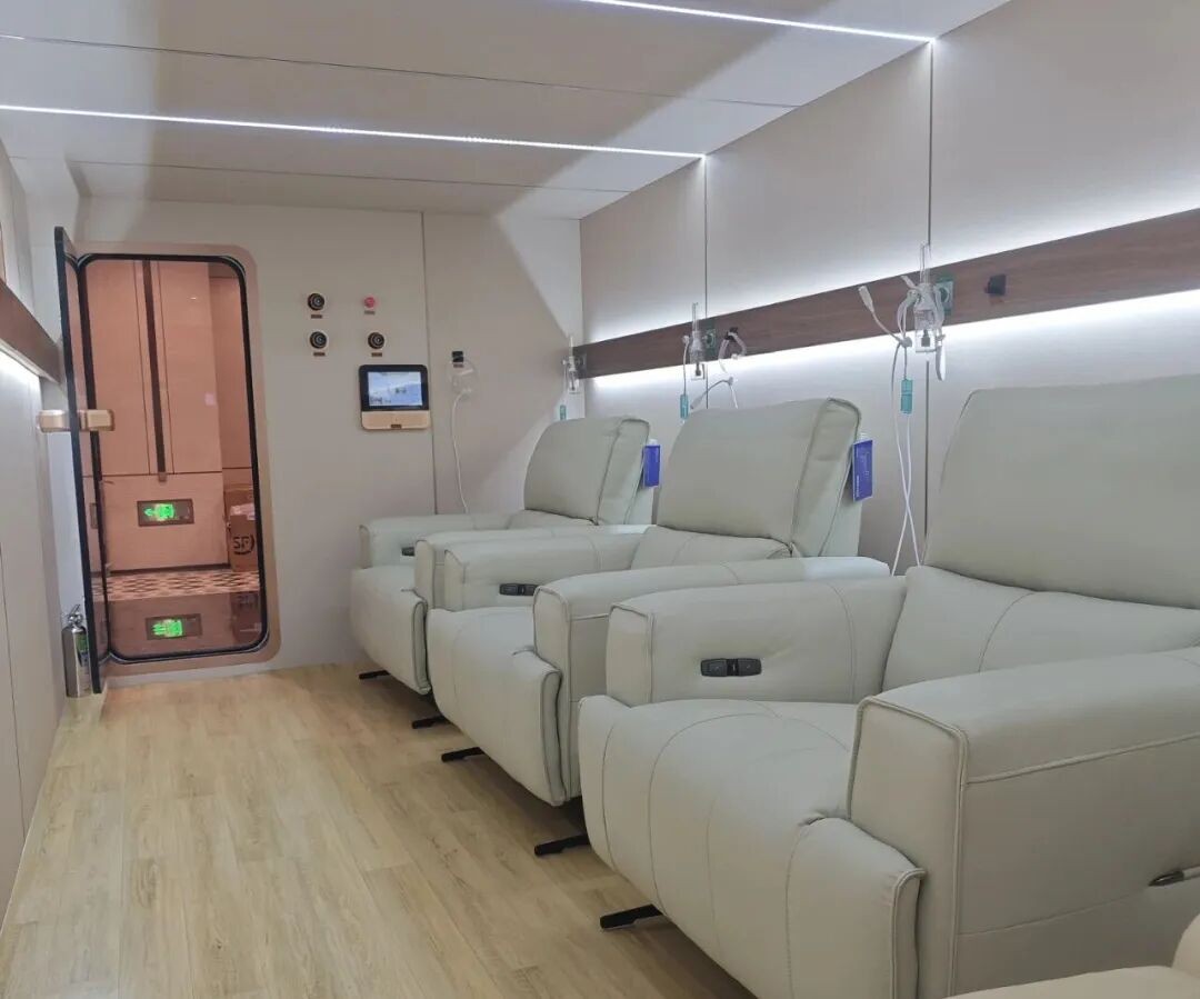 里程碑時刻｜愉爾微高壓氧艙入駐青海三甲醫院，開啟高原健康保障新篇章！